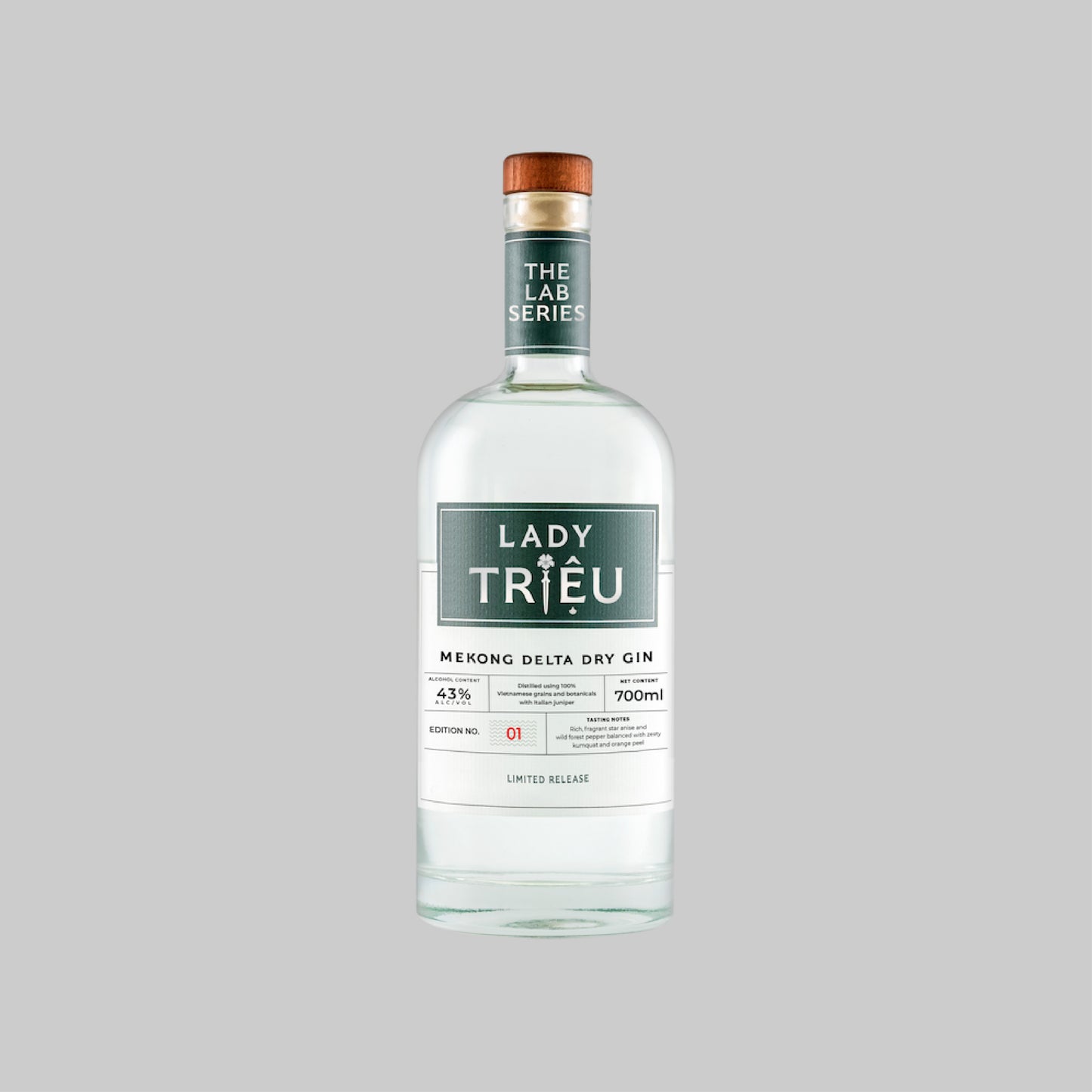 Lady Trieu Mekong Delta Gin 700ml 45.0% | TIME2DRINK